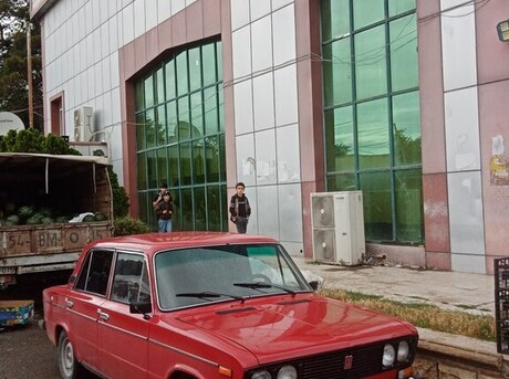 LADA (VAZ) 2106