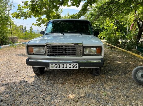 LADA (VAZ) 2107