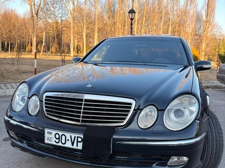 Mercedes E 220