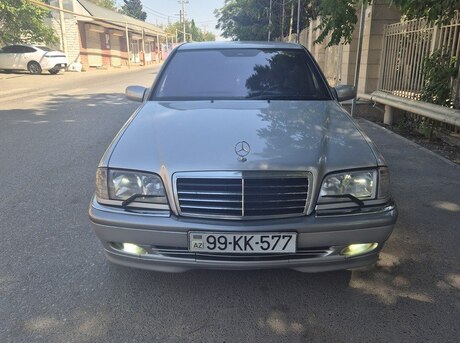 Mercedes C 220