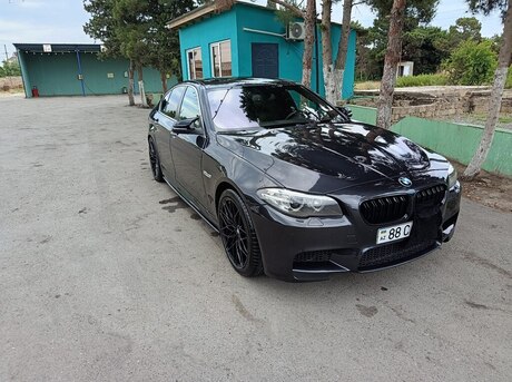 BMW 525