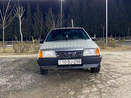 LADA (VAZ) 21099