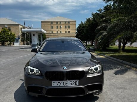 BMW 528