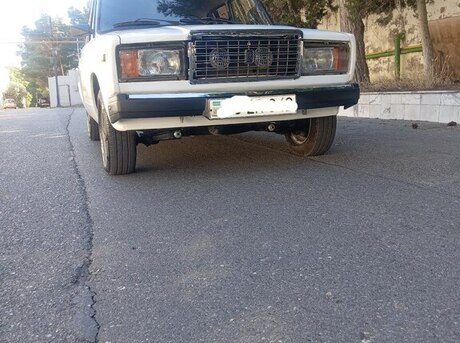 LADA (VAZ) 2107