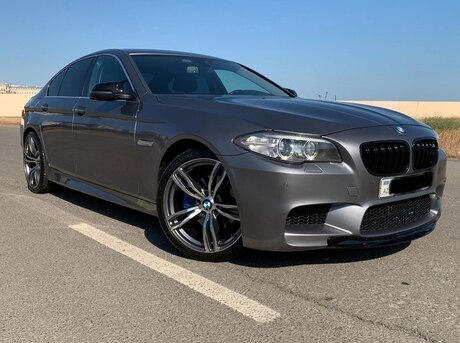 BMW 528
