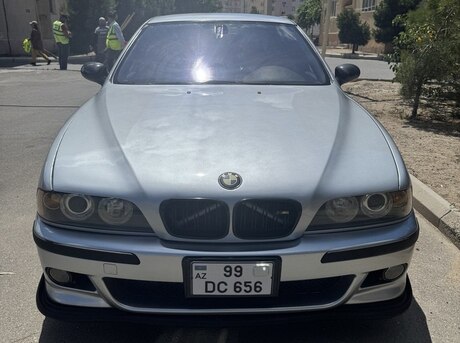 BMW 525