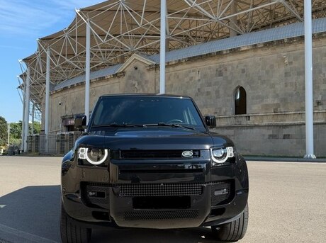 Land Rover Defender 2025