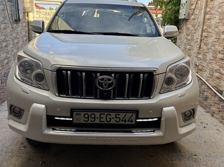 Toyota Land Cruiser Prado