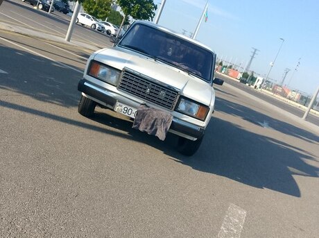 LADA (VAZ) 2107