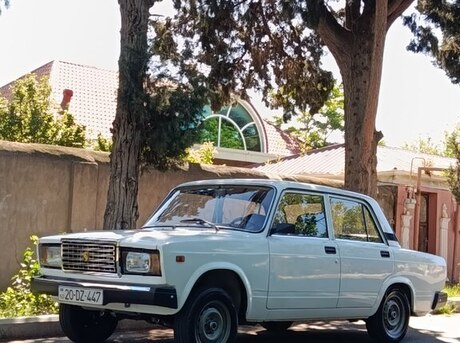 LADA (VAZ) 2107