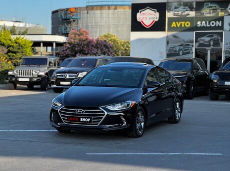 Hyundai Elantra