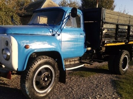 GAZ 53