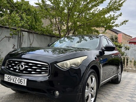 Infiniti FX35