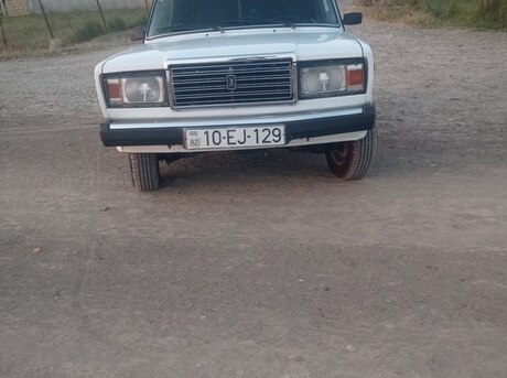 LADA (VAZ) 2107