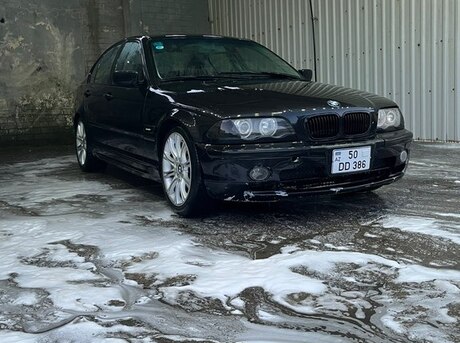 BMW 318