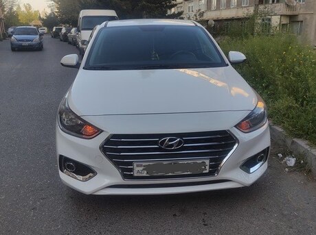 Hyundai Accent