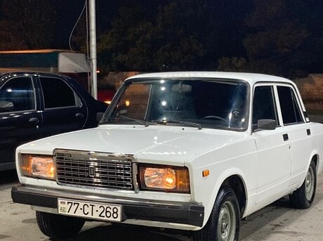 LADA (VAZ) 2107