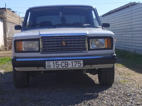 LADA (VAZ) 2107