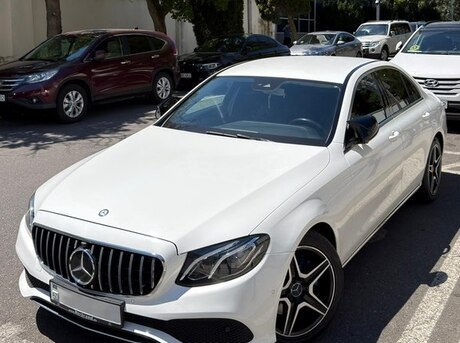 Mercedes E 250