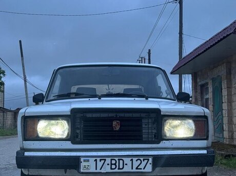 LADA (VAZ) 2107