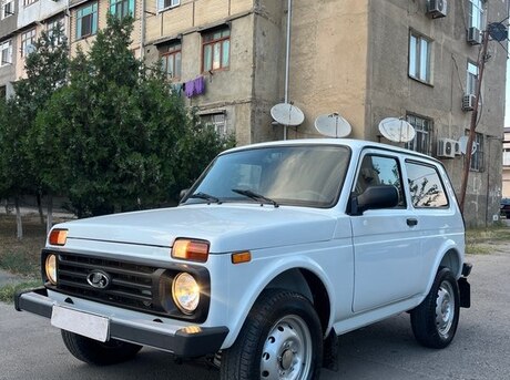 LADA (VAZ) Niva