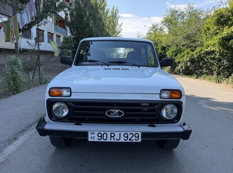 LADA (VAZ) Niva