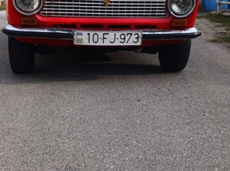 LADA (VAZ) 21011