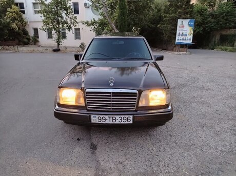 Mercedes 250 D