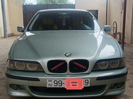 BMW 520