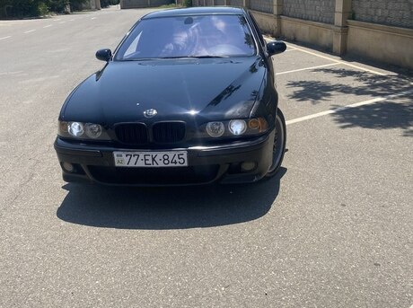 BMW 525