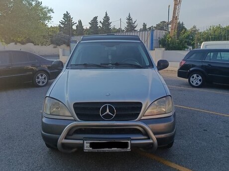 Mercedes ML 320 2001