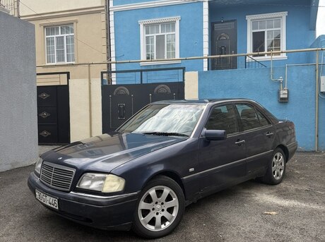 Mercedes C 230