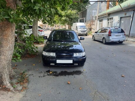 LADA (VAZ) 2112