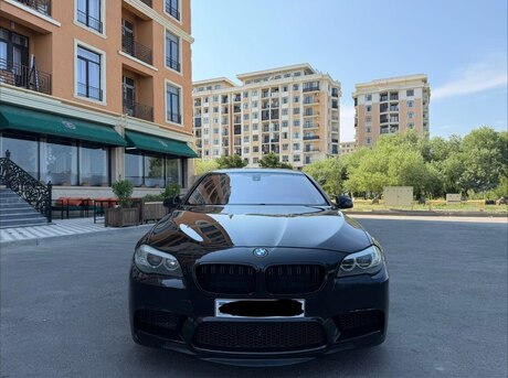 BMW 525
