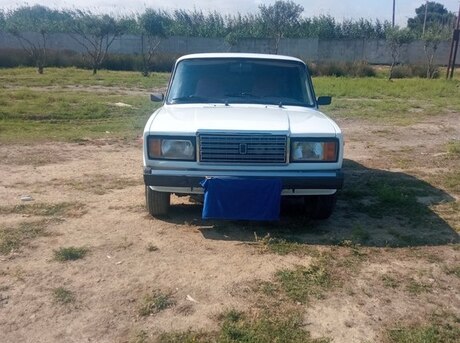 LADA (VAZ) 2107