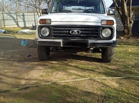 LADA (VAZ) Niva