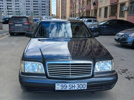 Mercedes S 320