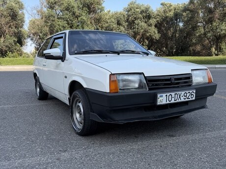 LADA (VAZ) 2108