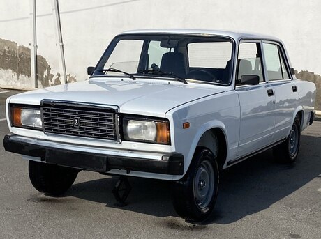 LADA (VAZ) 2107