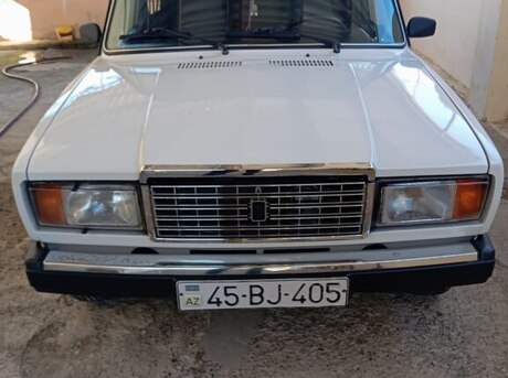 LADA (VAZ) 2107