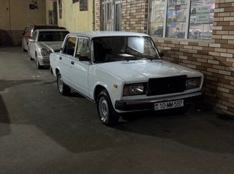 LADA (VAZ) 2107