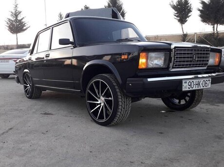 LADA (VAZ) 2107