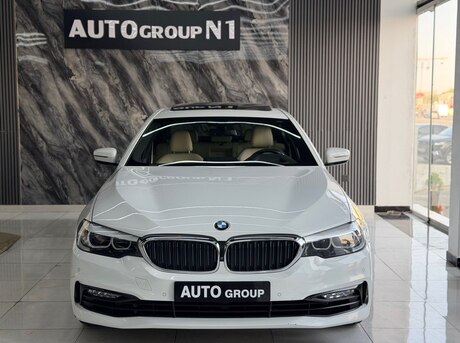 BMW 530e