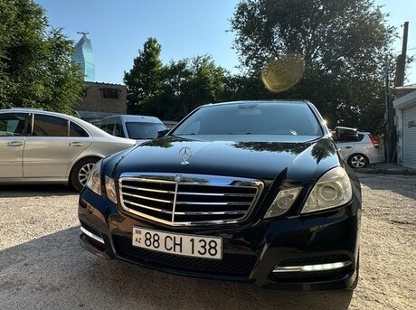 Mercedes E 250