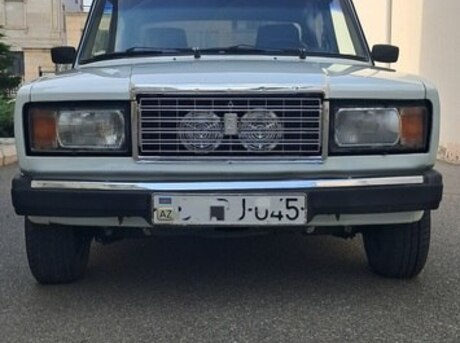 LADA (VAZ) 2107