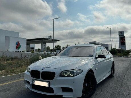 BMW 528