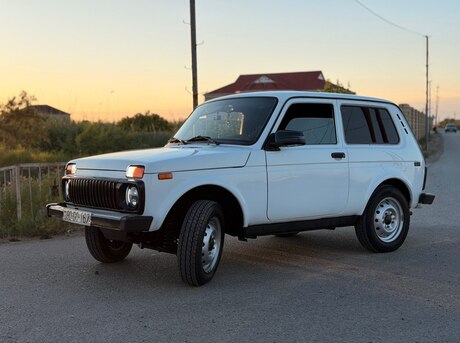 LADA (VAZ) Niva