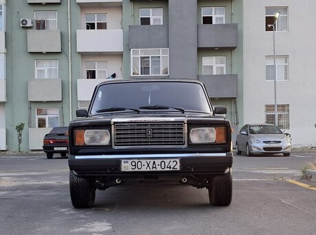 LADA (VAZ) 2107
