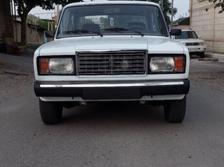 LADA (VAZ) 2107