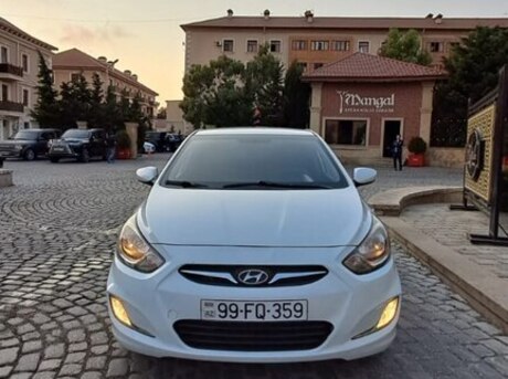 Hyundai Accent